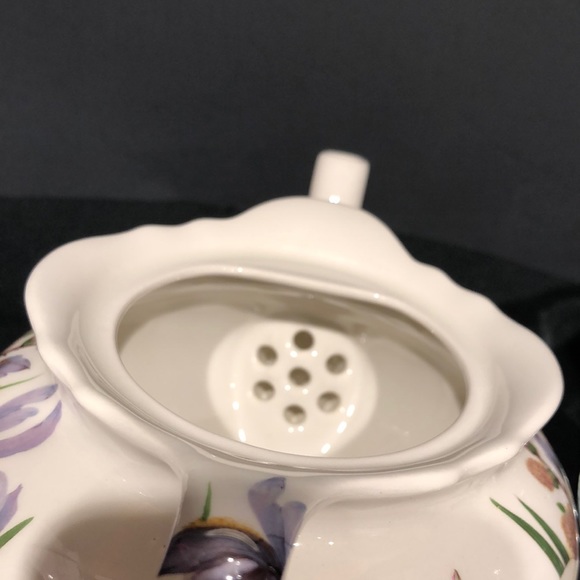 VTG Sadler Spring Floral Teapot Iris Narcissus Wildflowers Made in England EUC ! - Picture 6 of 14